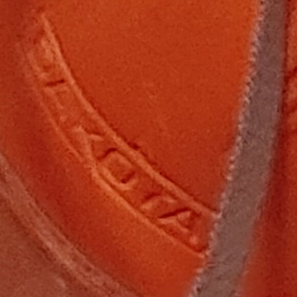 HTF Pink DAKOTA Had Hat Ornament NIP - Picture 5 of 5